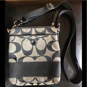 Coach Signature Cross Body Purse